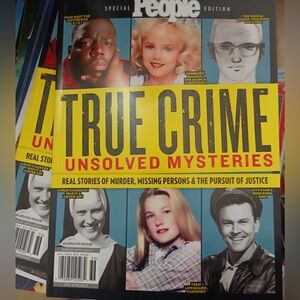True crime magazines   People presents TRUE CRIME crime stories